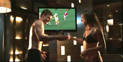 Loading Friends with Benefits Pics 2 -    2    ...