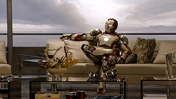 Loading Iron Man 3 Pics 4 -    4    3 ...