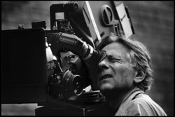 Loading Roman Polanski: A Film Memoir Pics 1 -    1   :  ...