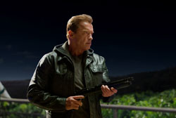 Loading Terminator Genisys Pics 2 -    2    ' (  | 4DX) ...