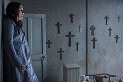 Loading The Conjuring 2 Pics 2 -    2     2 ...