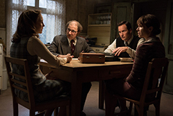 Loading The Conjuring 2 Pics 4 -    4     2 ...
