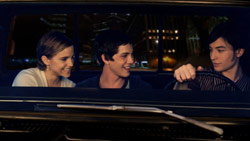 Loading The Perks of Being a Wallflower Pics 5 -    5       ...