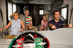 Loading We're the Millers Pics 3 -    3    ...