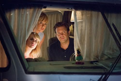 Loading We're the Millers Pics 4 -    4    ...
