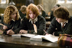 Loading Harry Potter and the Goblet of Fire Pics 2 - תמונה מספר 2 מהסרט הארי פוטר וגביע האש ...