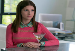 Loading A Simple Favor Pics 4 -    4    ...