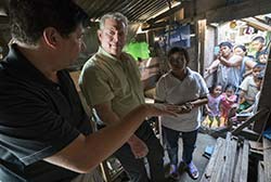 Loading An Inconvenient Sequel Pics 5 -    5     ...