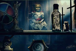 Loading Annabelle Comes Home Pics 2 -    2   3 (4DX) ...