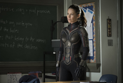 Loading Ant Man and the Wasp Pics 4 -    4    ...