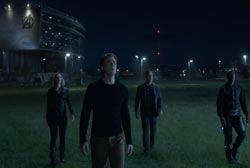 Loading Avengers Endgame Pics 4 -    4  :   (  | IMAX) ...