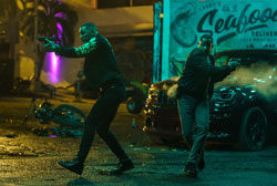 Loading (Bad Boys 3 (4DX Pics 4 -    4     (4DX) ...