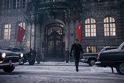 Loading Bridge of Spies Pics 1 -    1    ...