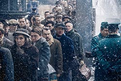 Loading Bridge of Spies Pics 5 -    5    ...