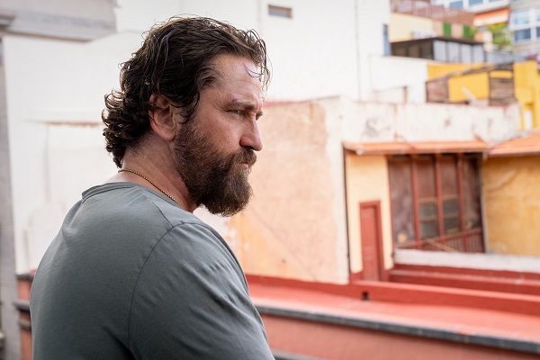 Loading Den of Thieves Pantera Pics 1 -    1   :  ...