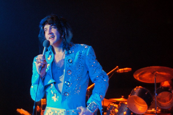 Loading EPiC Elvis Presley in Concert Pics 1 -  ����� ���� 1 ����� Epic: ����� ����� ������ ...