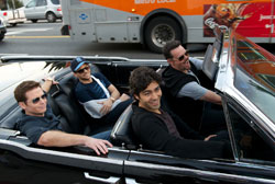 Loading Entourage Pics 3 -    3   ...