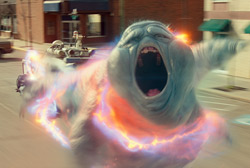 Loading Ghostbusters Afterlife Pics 3 -  תמונה מספר 3 מהסרט מכסחי השדים: החיים שאחרי (IMAX) ...