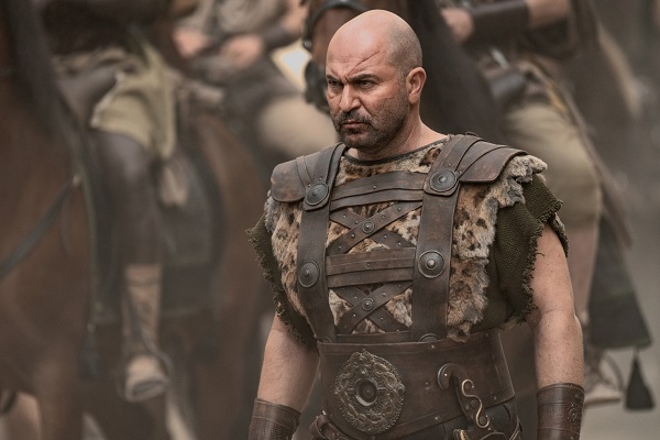 Loading Gladiator II Pics 1 -    1   II ...