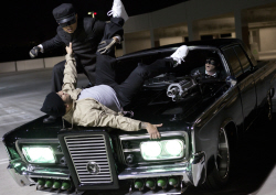 Loading Green Hornet Pics 3 -    3      ...