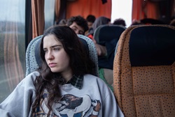 Loading HaMishlahat Pics 4 -    4   ...