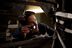 Loading Henrys Crime Pics 4 -    4     ...