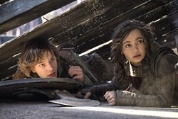 Loading How To Train Your Dragon 2025 Pics 2 -    2     ...