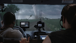 Loading Into the Storm Pics 2 -  תמונה מספר 2 מהסרט בתוך הסופה (מדובב לרוסית) ...