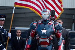 Loading Iron Man 3 Pics 1 -  תמונה מספר 1 מהסרט איירון מן 3 ...