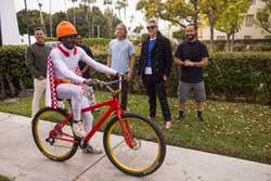Loading Jackass Forever Pics 4 -    4  '  ...
