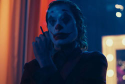 Loading Joker Pics 2 -  תמונה מספר 2 מהסרט ג'וקר (IMAX) ...