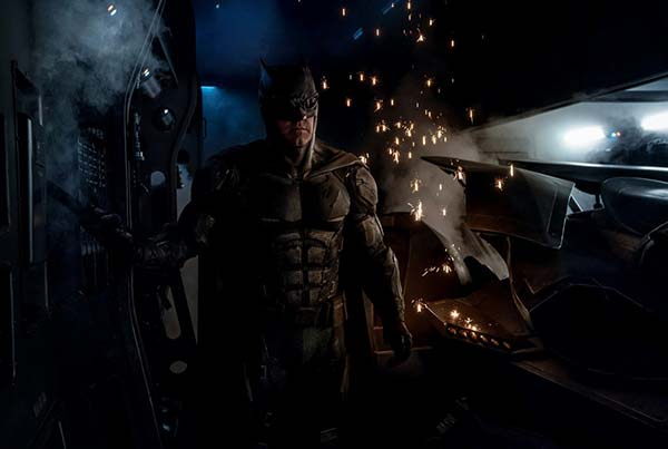 Loading Justice League Pics 1 -    1    (  | 4DX) ...