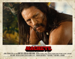 Loading Machete Pics 4 -  תמונה מספר 4 מהסרט מצ'טה ...