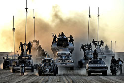 Loading Mad Max Fury Road Pics 4 -  תמונה מספר 4 מהסרט מקס הזועם: כביש הזעם ...