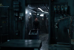 Loading Mickey 17 Pics 2 -    2   17 ...