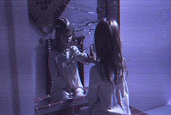 Loading Paranormal Activity 6 Pics 2 -  תמונה מספר 2 מהסרט פעילות על טבעית: מימד הרפאים (תלת מימד) ...