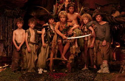 Loading Peter Pan Pics 4 -    4    ...