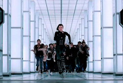 Loading Resident Evil: Retribution Pics 3 -    3    5:  ( ) ...