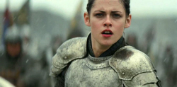 Loading Snow White and the Huntsman Pics 1 -    1    ...