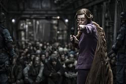 Loading Snowpiercer Pics 4 -    4    ...