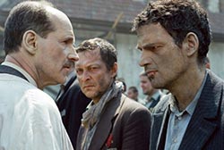 Loading Son of Saul Pics 4 -    4     ...