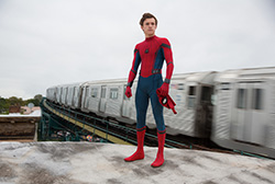Loading SpiderMan Homecoming Pics 4 -    4  :   (  | 4DX) ...