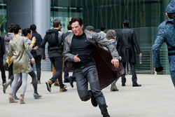 Loading Star Trek Into Darkness Pics 2 -    2    -  ( ) ...