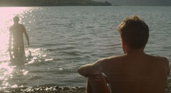 Loading Strangers by the Lake Pics 2 -  תמונה מספר 2 מהסרט זרים על שפת האגם ...