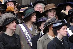 Loading Suffragette Pics 2 -  תמונה מספר 2 מהסרט סופרג'יסטיות ...