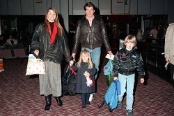 Loading The Christopher Reeve Story Pics 2 -    2  Super/Man:     ...