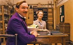 Loading The Grand Budapest Hotel Pics 4 -    4     ...