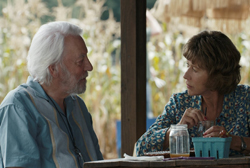 Loading The Leisure Seeker Pics 4 -    4    ...