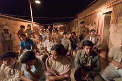 Loading The Movie Teller Pics 4 -    4    ...