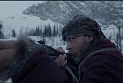 Loading The Revenant Pics 3 -    3     ...